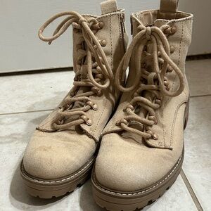 Universal Thread Combat Boots